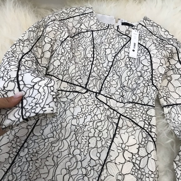 AQUA PIPED FLORAL LACE LONG SLEEVE MINI DRESS - Picture 5 of 8